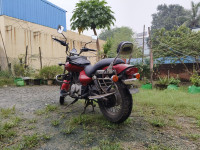 Wine Red Bajaj Avenger 200 DTS-i