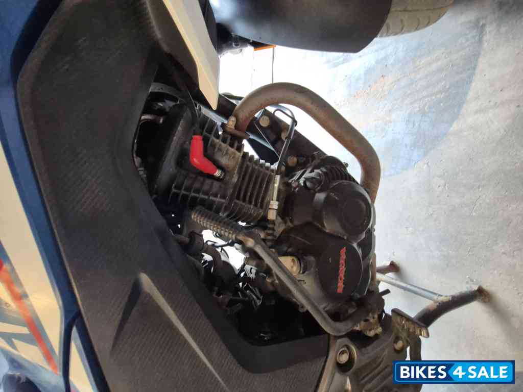 Athletic Blue Metall Honda CB Hornet 160R