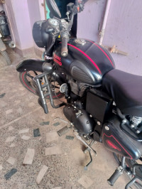 Royal Enfield Classic 350 BS VI