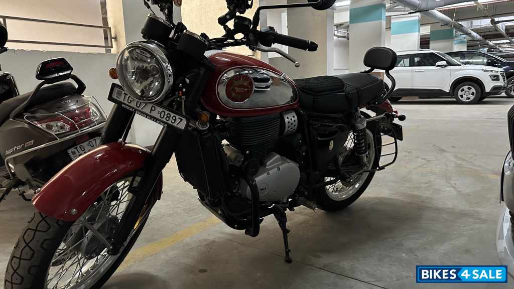 BSA Gold Star 650