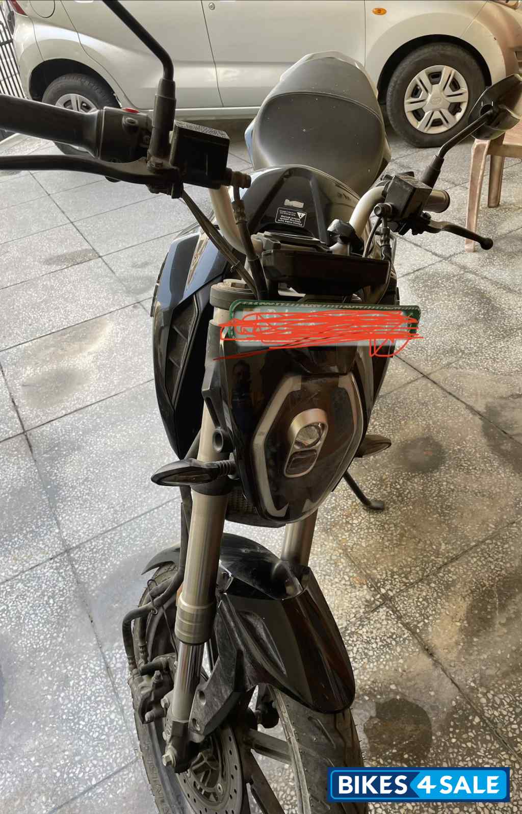 Revolt RV 400 Revolt RV 400