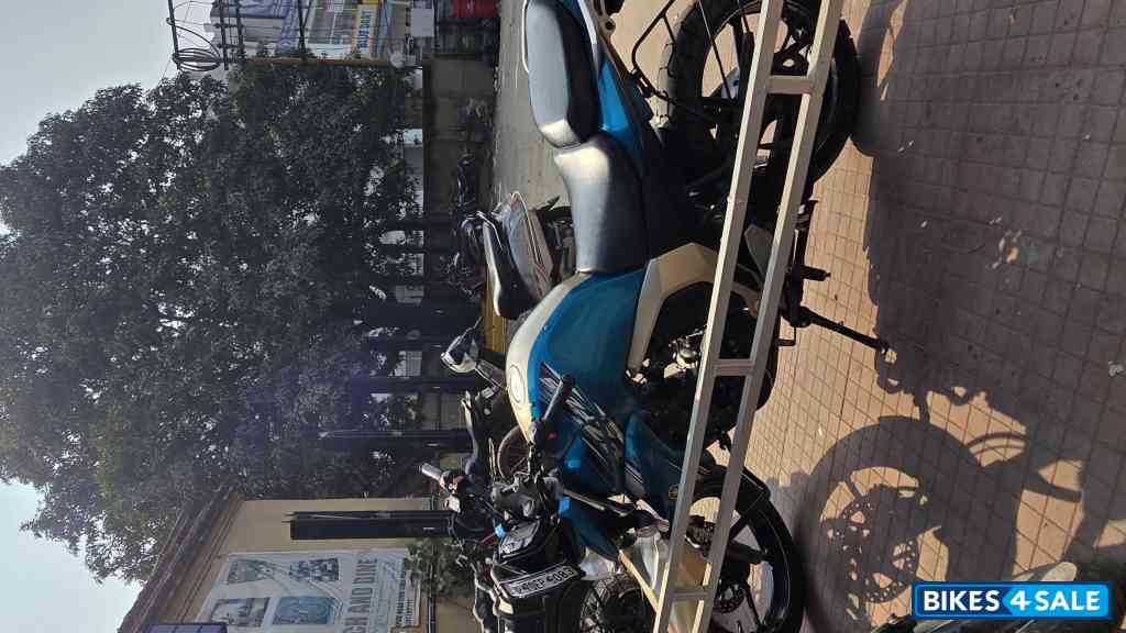 Cyan Blue Yamaha FZ-S FI V2