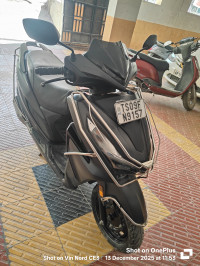 Black Honda Grazia 125 BS6