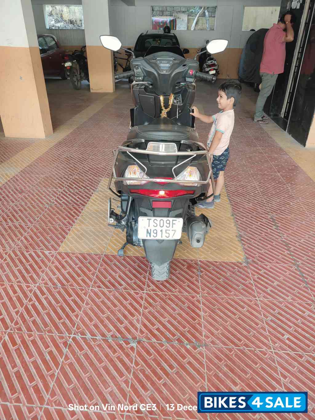 Black Honda Grazia 125 BS6 Black Honda Grazia 125 BS6