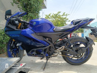 Yamaha R15 V4
