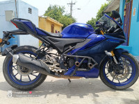 Yamaha R15 V4