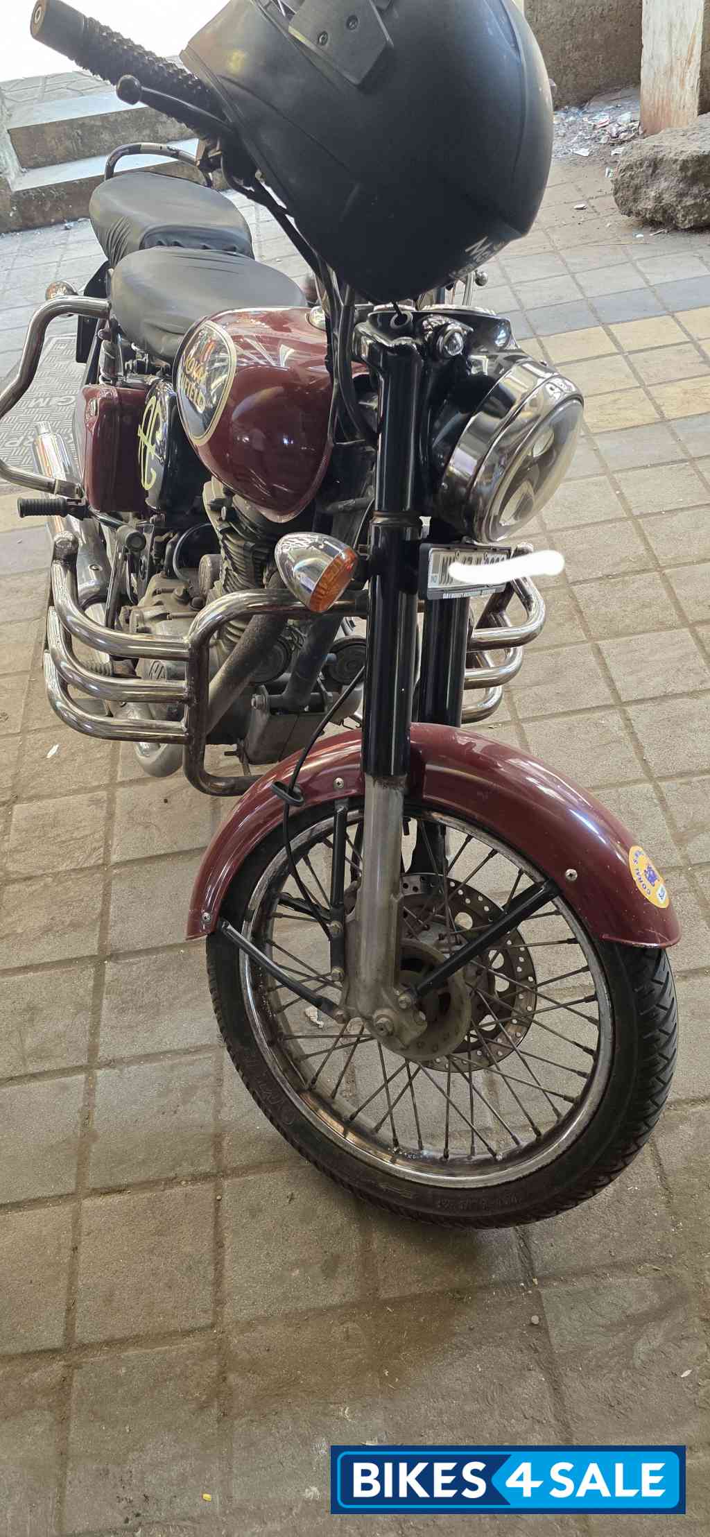 Chestnut Royal Enfield Classic 350 BS VI Chestnut Royal Enfield Classic 350 BS VI
