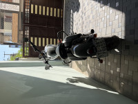 Jawa 42 Bobber Black Mirror