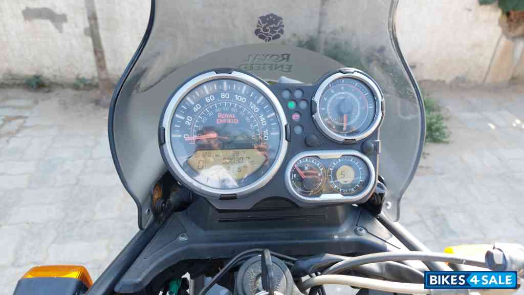 Black Royal Enfield Himalayan Black Royal Enfield Himalayan