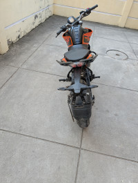 Orange KTM Duke 200 ABS