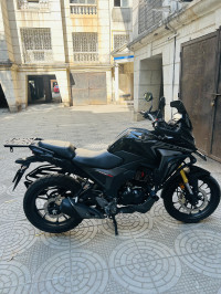 Honda CB200X