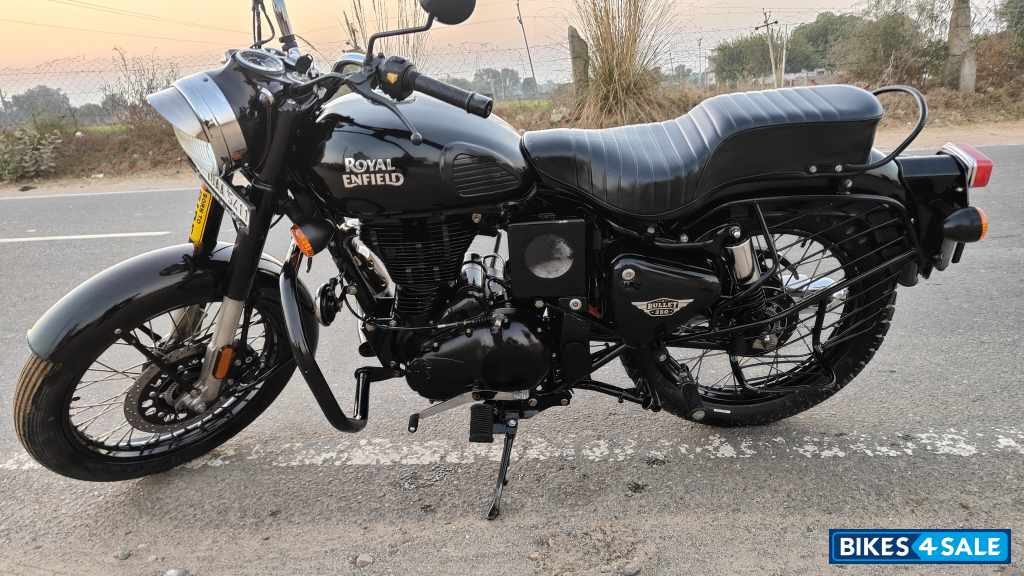 Royal Enfield Bullet 350 ES BS6