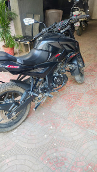 Black Bajaj Pulsar N160 Dual Channel ABS