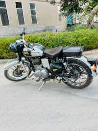 Royal Enfield Classic 500