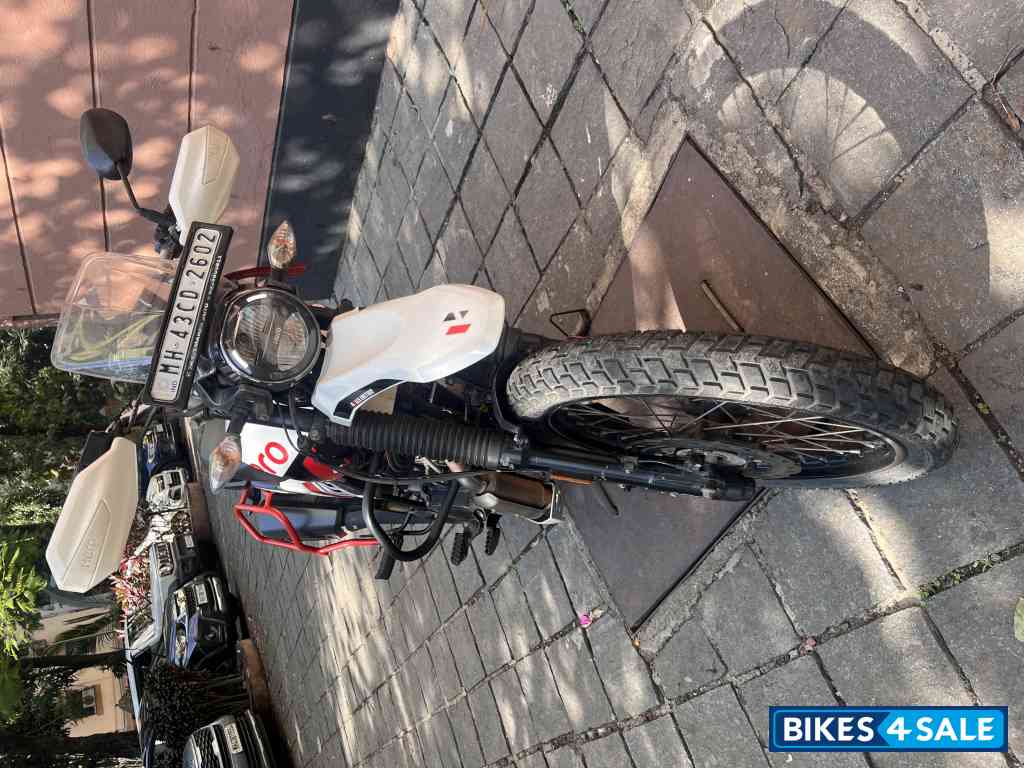 Red White Black - Rally Colors Hero Xpulse 200 4V Rally Edition Red White Black - Rally Colors Hero Xpulse 200 4V Rally Edition