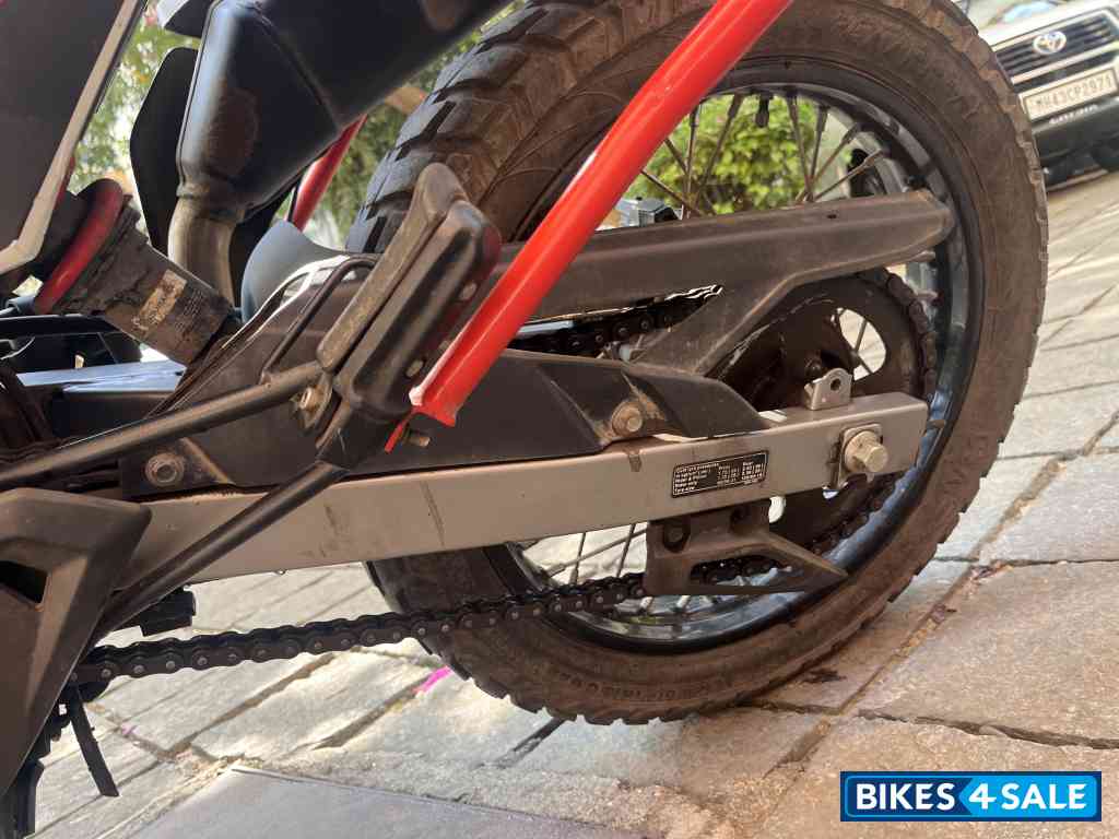 Red White Black - Rally Colors Hero Xpulse 200 4V Rally Edition Red White Black - Rally Colors Hero Xpulse 200 4V Rally Edition