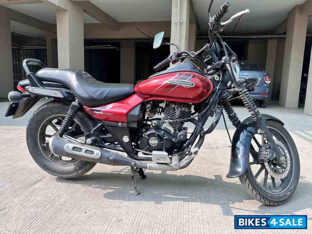 Red Bajaj Avenger Street 180