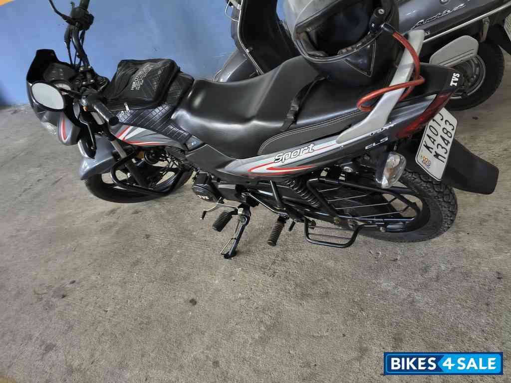 Grey And Red Mix TVS Sport BS6 Grey And Red Mix TVS Sport BS6