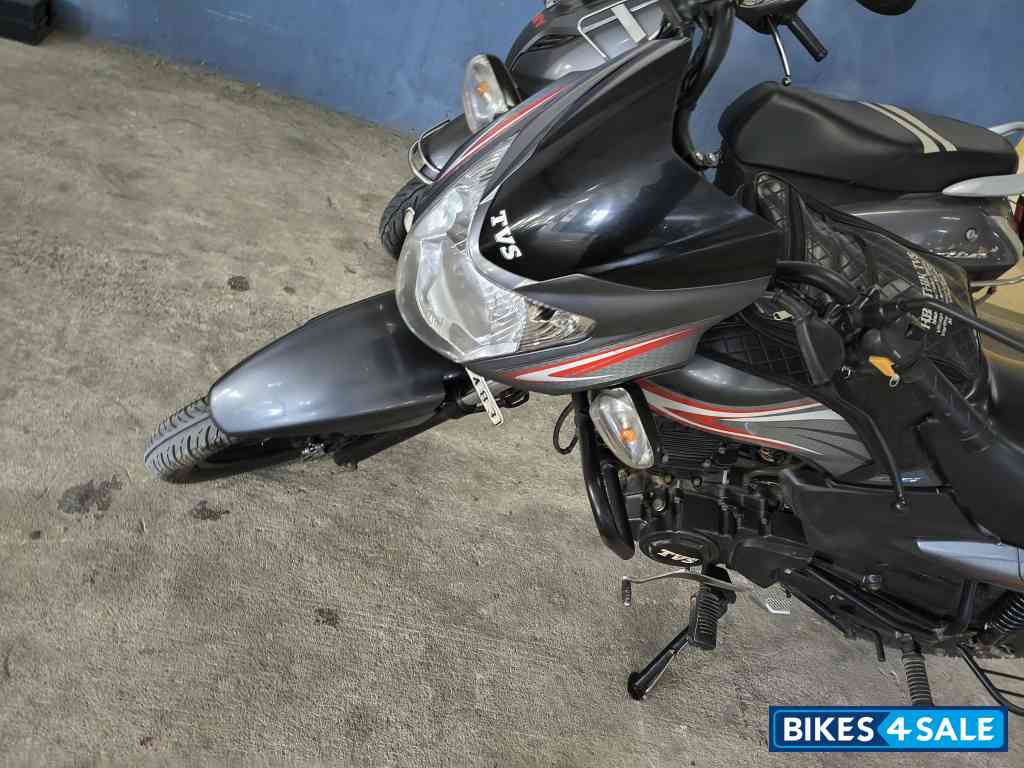 Grey And Red Mix TVS Sport BS6 Grey And Red Mix TVS Sport BS6