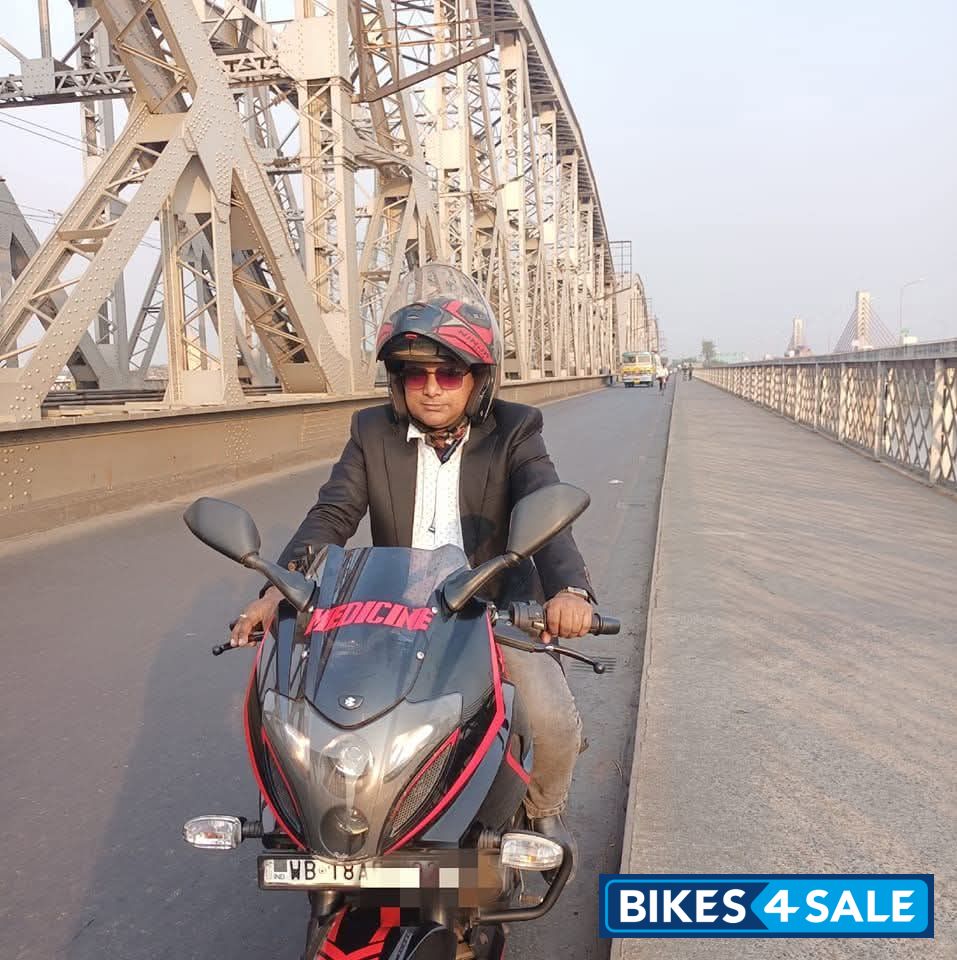 Bajaj Pulsar 180 DTSi Bajaj Pulsar 180 DTSi