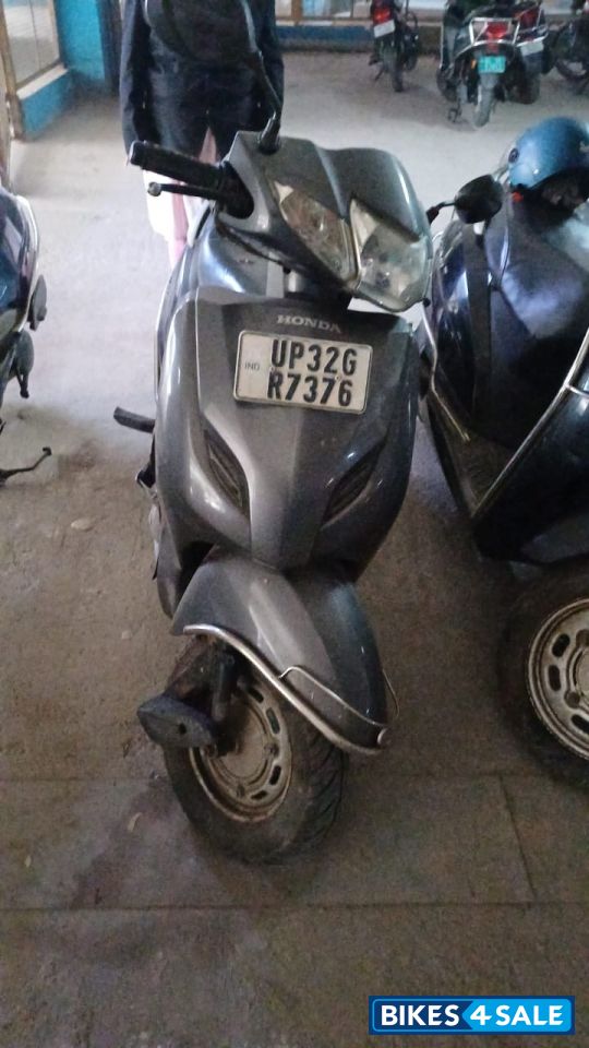 Grey Honda Activa 3G