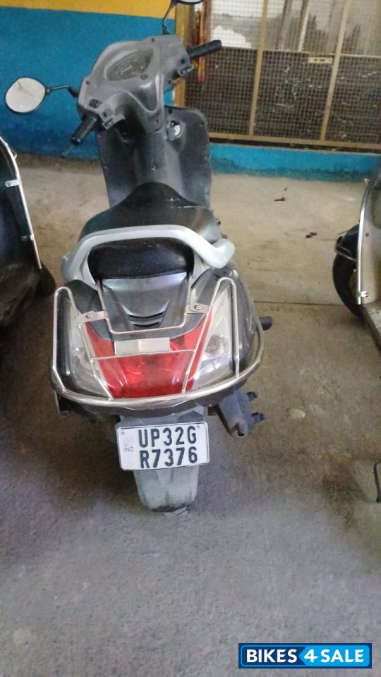 Grey Honda Activa 3G