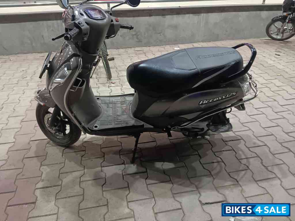 Suzuki Access 125 BS6