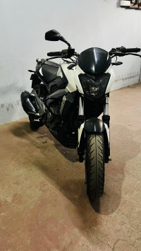 Bajaj Dominar 400 Disc 2017 Model