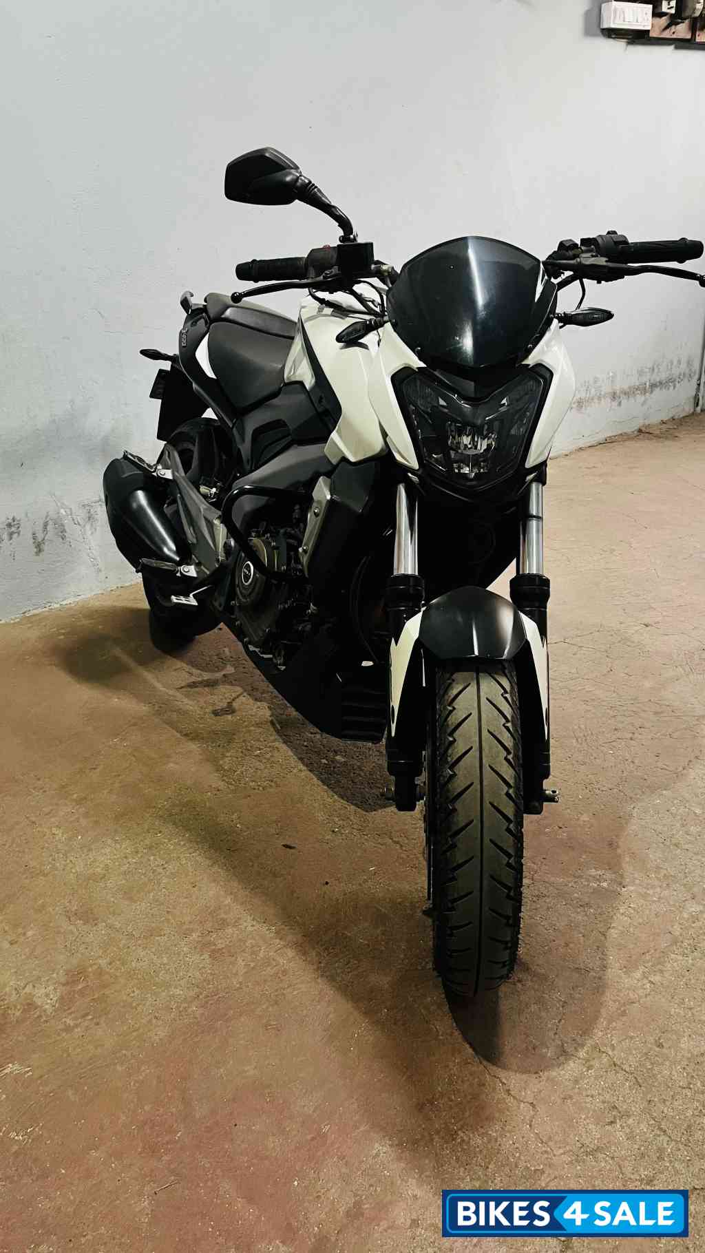 Bajaj Dominar 400 Disc