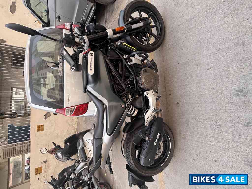 Husqvarna Svartpilen 250 2020 Husqvarna Svartpilen 250 2020