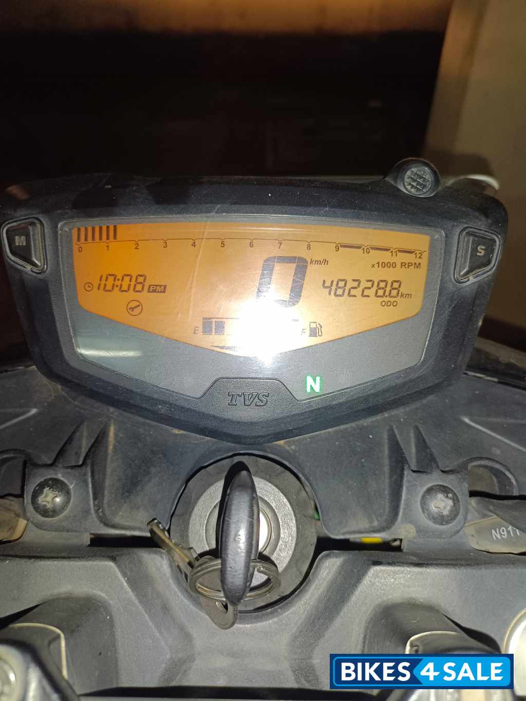 Black TVS Apache RTR 160 4V