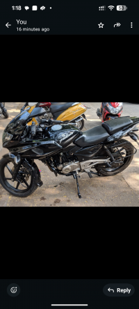 Bajaj Pulsar 220F