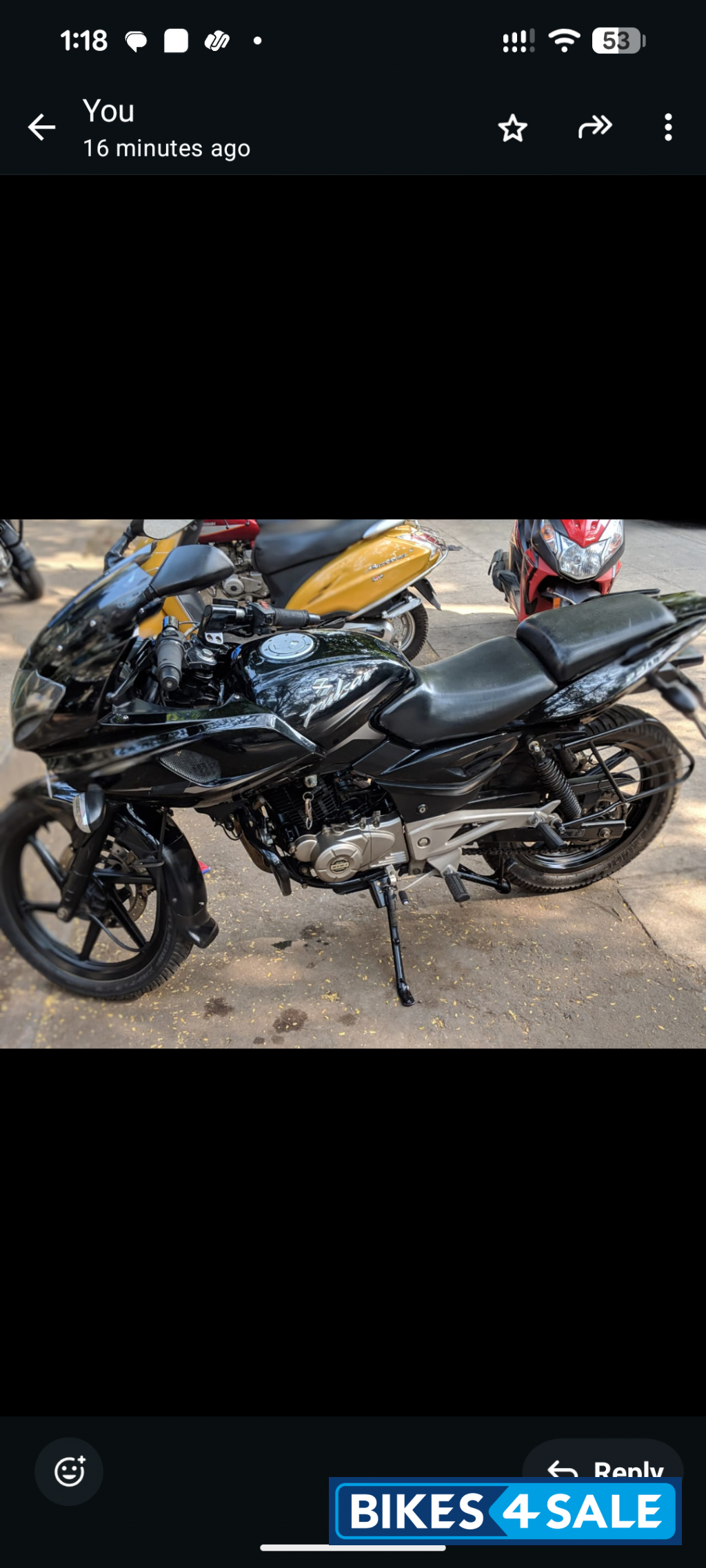 Bajaj Pulsar 220F Bajaj Pulsar 220F