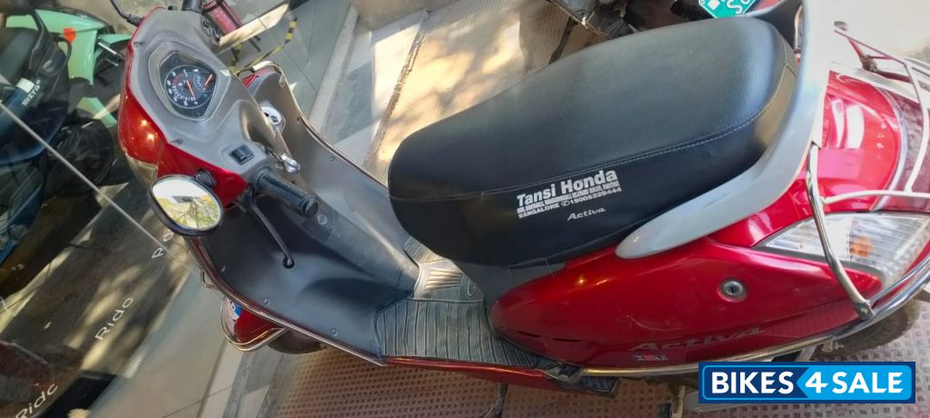 Red Honda Activa Red Honda Activa
