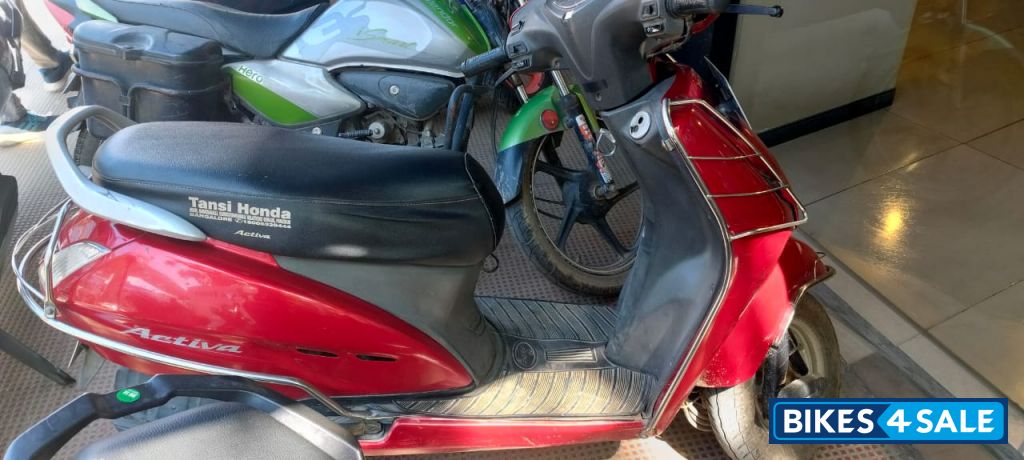 Red Honda Activa Red Honda Activa