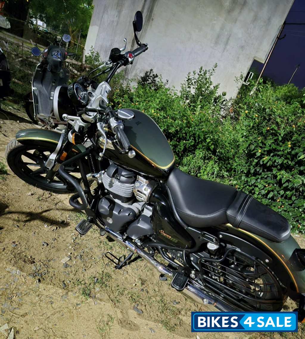 Royal Enfield Super Meteor 650