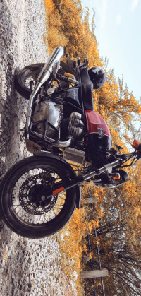Royal Enfield Interceptor 650 Twin  Model