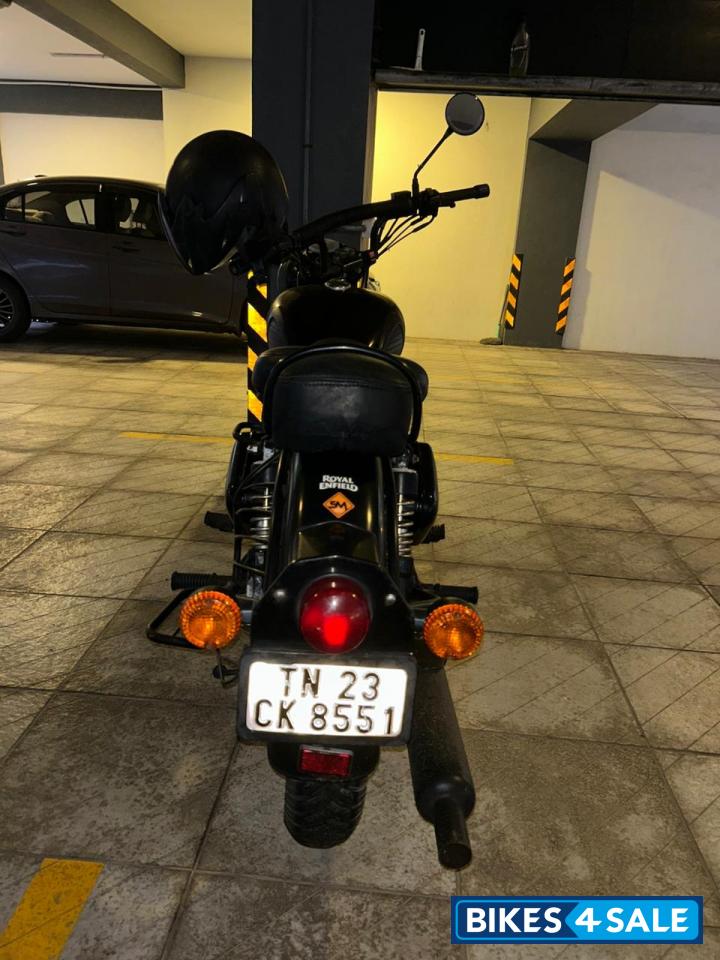 Royal Enfield Classic Stealth Black Royal Enfield Classic Stealth Black