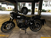 Royal Enfield Classic Stealth Black
