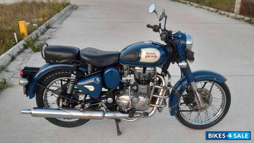 Lagoon Blue Royal Enfield Classic 350