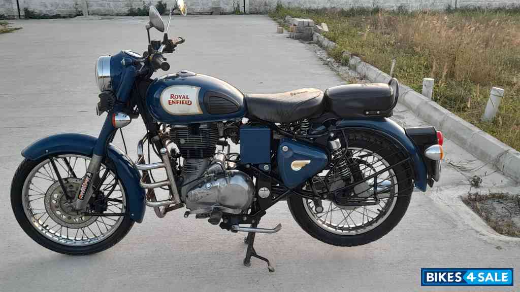 Lagoon Blue Royal Enfield Classic 350