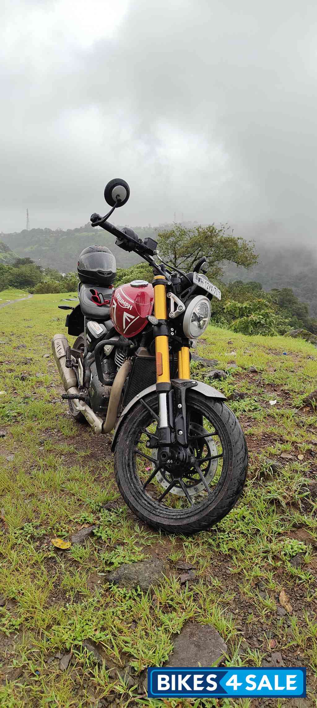 Gray Triumph Speed 400 Gray Triumph Speed 400