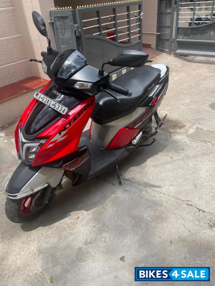 TVS NTORQ 125 Race XP TVS NTORQ 125 Race XP