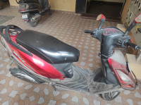 Red TVS Scooty Streak