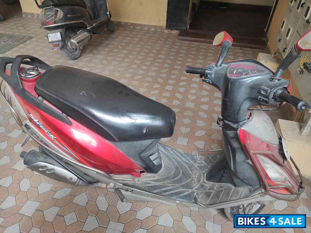 Red TVS Scooty Streak