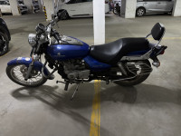 Bajaj Avenger 220 DTS-i