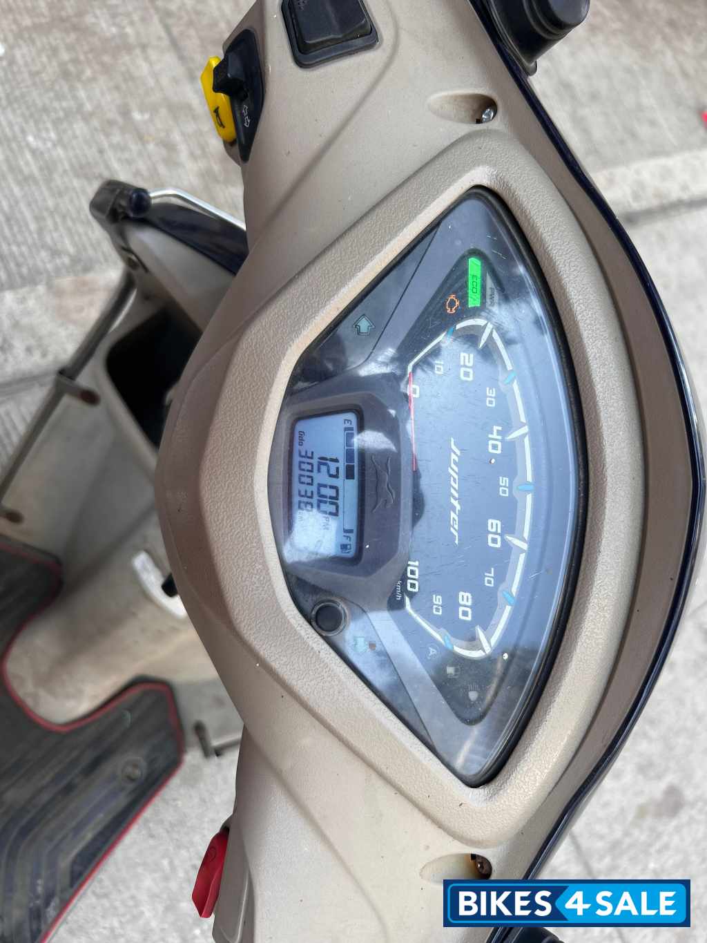 Blue TVS Jupiter ZX Disc BS6