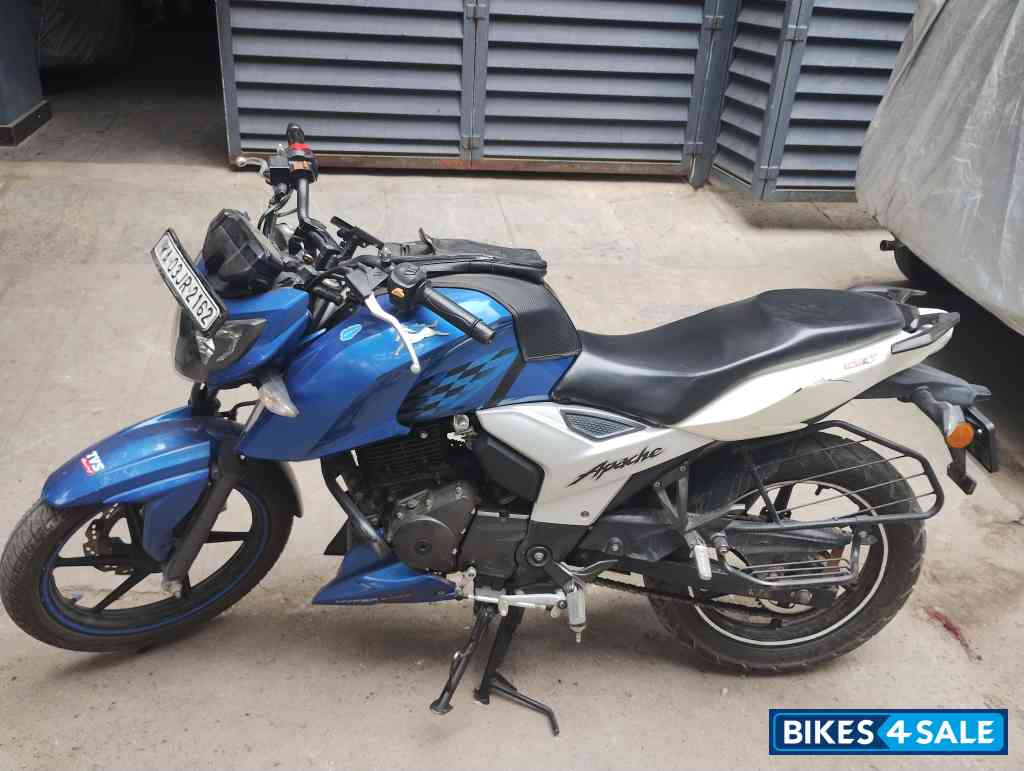 Blue White TVS Apache RTR 160 4V