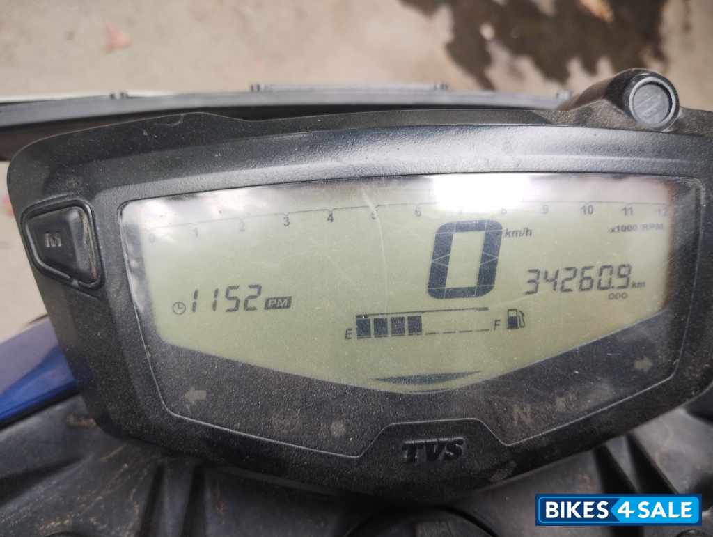 Blue White TVS Apache RTR 160 4V