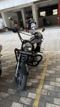 Black Royal Enfield Classic 350